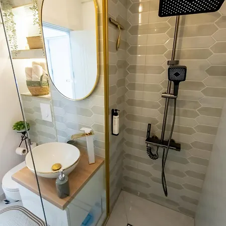 Apartman Glow Retreat, 10 Min To The Sea Năvodari