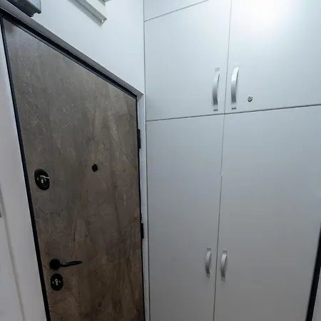 Glow Retreat, 10 Min To The Sea Apartman Năvodari
